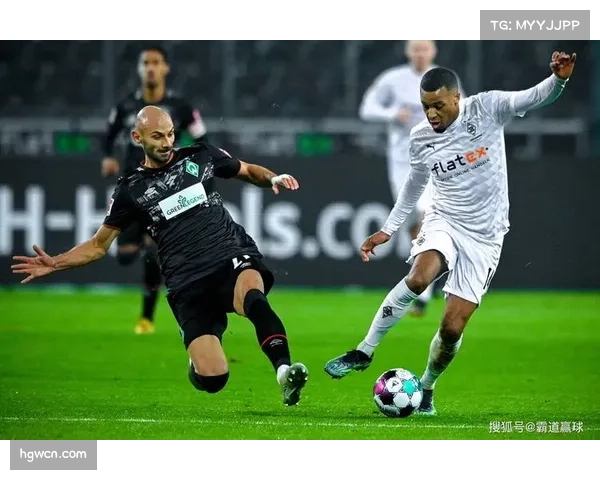 塔巴科维奇10球效率稳定,门兴前锋射正率保持高水平 塔巴科维奇10球效率稳定,门兴前锋射正率保持高水平